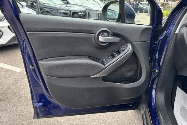 Fiat 500X 1.3 MultiJet 95 CV City Cross, del 2019, 97.600 km, in vendita a Fondi (LT)