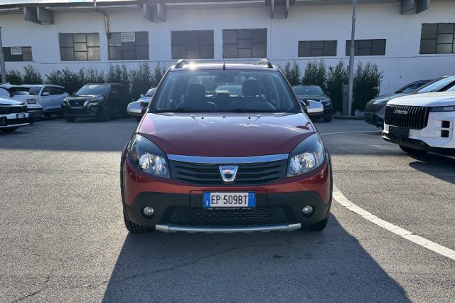 Dacia Sandero Stepway 1.5 dCi 90CV - foto 2 di 4