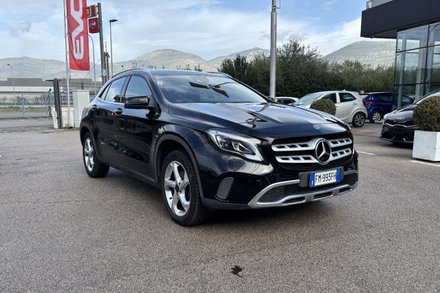 Mercedes-Benz GLA 180 d Automatic Executive usato a FONDI