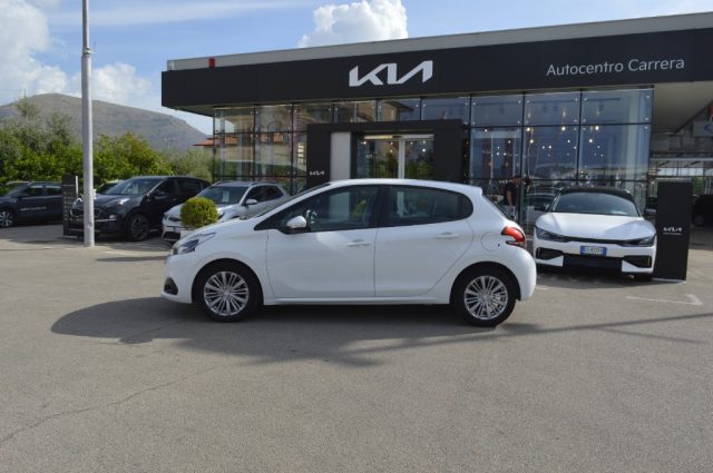 Peugeot 208 BlueHDi 100 5 porte Allure - foto 4 di 4