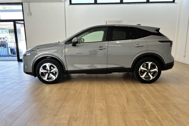 Nissan Qashqai MHEV 140 CV N-Connecta - foto 4 di 4