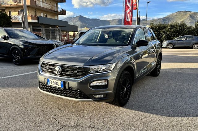 Volkswagen T-Roc 1.6 TDI SCR Advanced BlueMotion Technology - foto 3 di 4