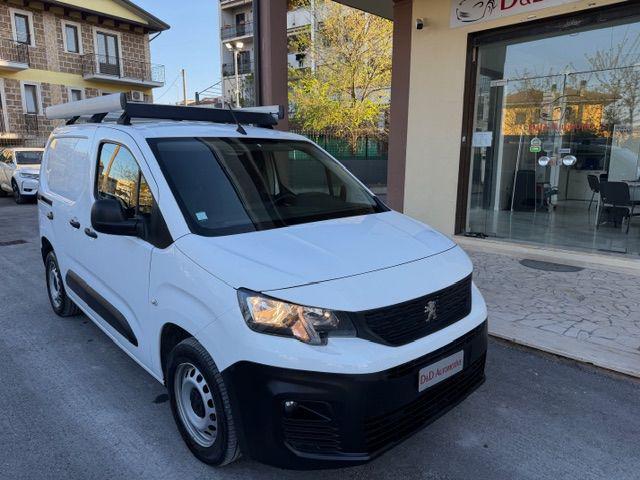Peugeot Partner BlueHDi 1000Kg Furgone Premium - foto 3 di 4