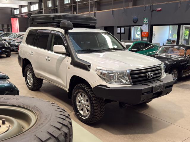 Toyota Land Cruiser TROPICALE GX V8 manual - foto 3 di 4