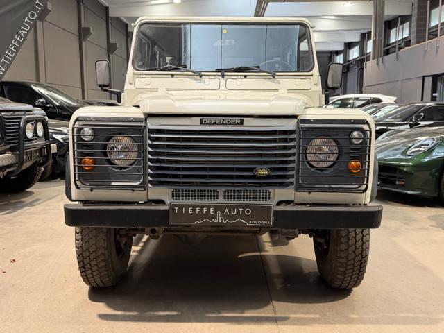 Land Rover Defender 130 2.5 Td5 cat CrewCab S - foto 2 di 4