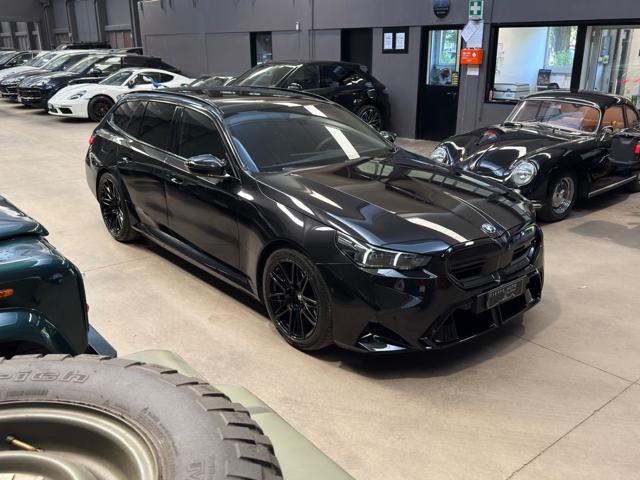 BMW M5 Touring * FULL OPTIONAL / IVA ESPOSTA* - foto 3 di 4