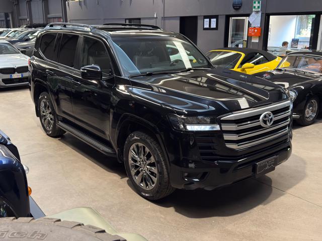 Toyota Land Cruiser 300 70th Anniversary 3.5 v6 BI-TURBO - foto 3 di 4