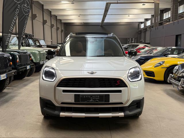 MINI Countryman S ALL4 Favoured *IVA ESPOSTA* - foto 2 di 4