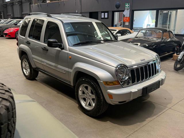 Jeep Cherokee 3.7 V6 Limited - foto 3 di 4