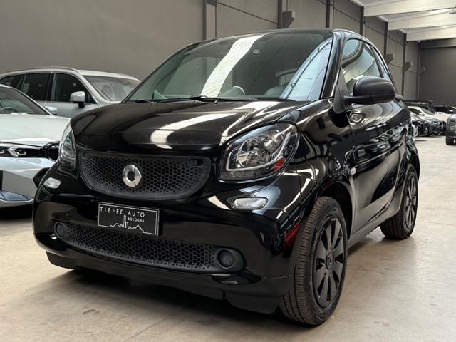 smart forTwo 70 1.0 usato a BOLOGNA