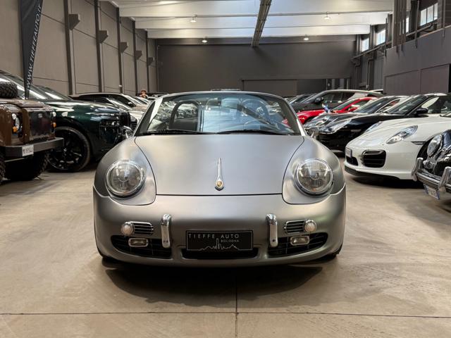 Porsche Boxster 3.2i 24V cat S *RETROMOD ITALIAN STEEL ART* - foto 2 di 24