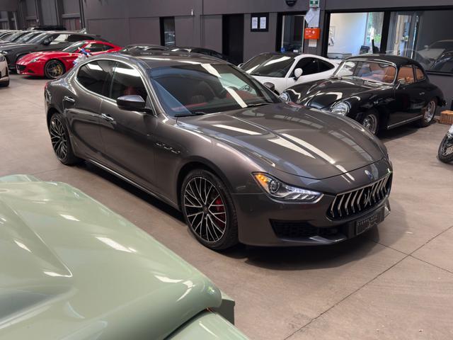 Maserati Ghibli V6 Diesel - foto 3 di 4