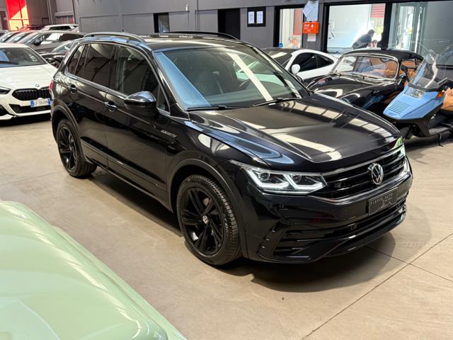 Volkswagen Tiguan 2.0 TDI 150 CV SCR DSG 4MOTION R-Line - foto 3 di 27
