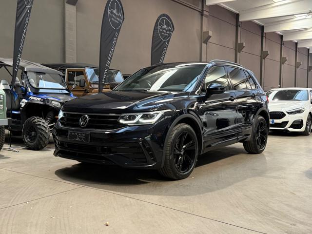 Volkswagen Tiguan 2.0 TDI 150 CV SCR DSG 4MOTION R-Line, del 2022, 60.000 km, in vendita a Bologna (BO)