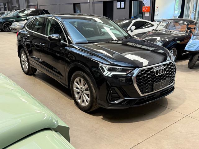Audi Q3 SPB 45 TFSI e S tronic Business Plus - foto 3 di 4
