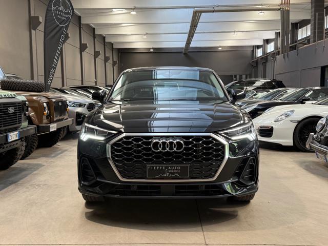 Audi Q3 SPB 45 TFSI e S tronic Business Plus - foto 2 di 4