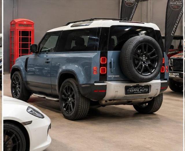 Land Rover Defender 90 3.0D I6 250 CV AWD Auto S - foto 4 di 4