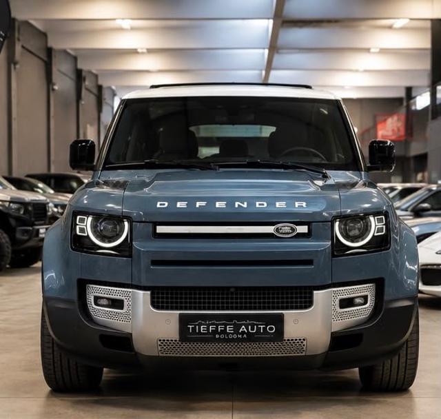 Land Rover Defender 90 3.0D I6 250 CV AWD Auto S - foto 2 di 4