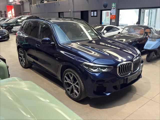 BMW X5 xDrive30d 48V Msport - foto 3 di 4