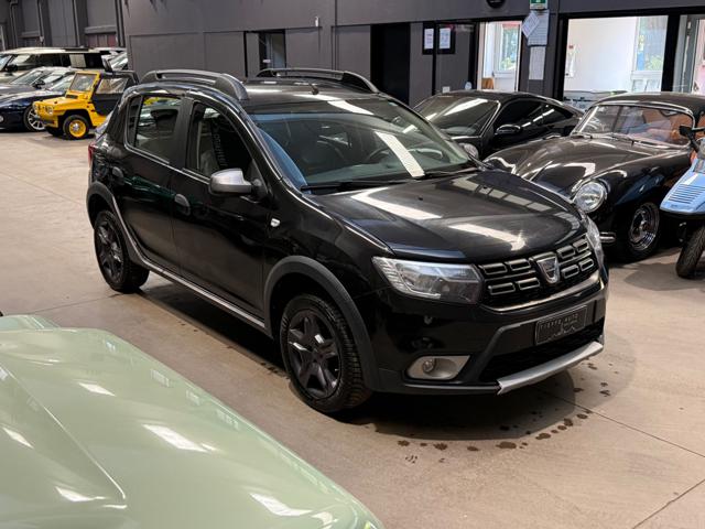 Dacia Sandero 1.5 dCi 8V 90CV S&S Serie Speciale Brave - foto 3 di 4