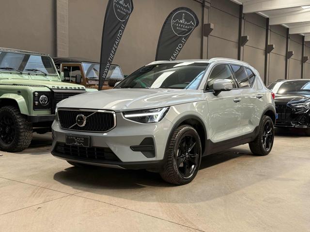 Volvo XC40 T2 automatico Core, del 2023, 59.000 km, in vendita a Bologna (BO)