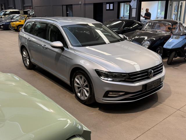 Volkswagen Passat Variant 2.0 TDI SCR 122 CV EVO DSG Business - foto 3 di 4