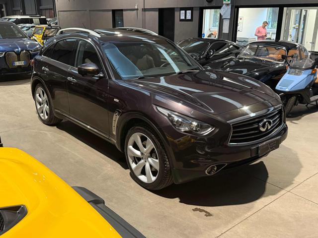 Infiniti QX70 3.0 diesel V6 AT S Premium - foto 3 di 4