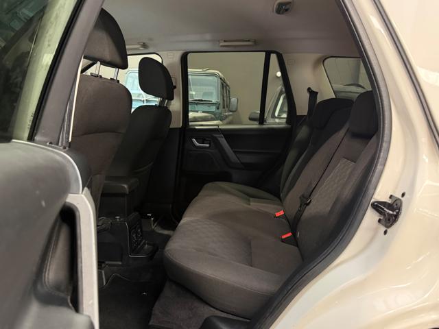 Land Rover Freelander 2.2 TD4 S.W. XS usato a BOLOGNA