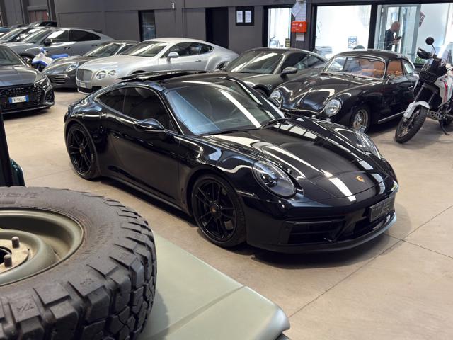 Porsche 911 Carrera 2 GTS - foto 3 di 4