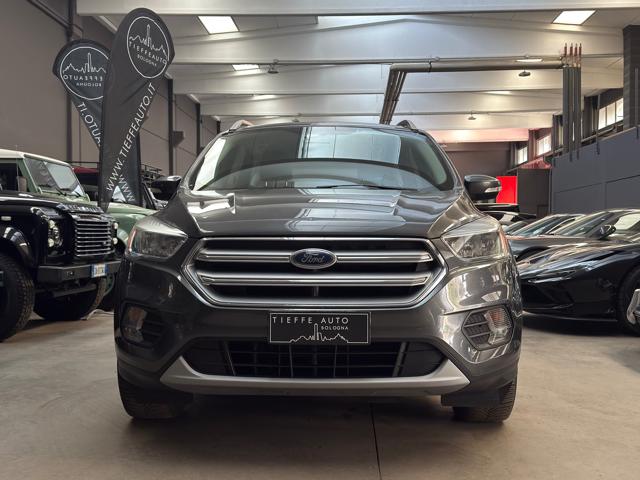 Ford Kuga 1.5 TDCI 120 CV S&S 2WD Plus - foto 2 di 4
