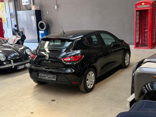 Renault Clio 1.2 75CV 5 porte Life - foto 4 di 4