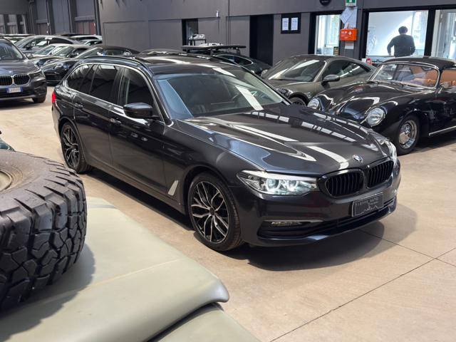 BMW 520 d Touring Luxury - foto 3 di 4