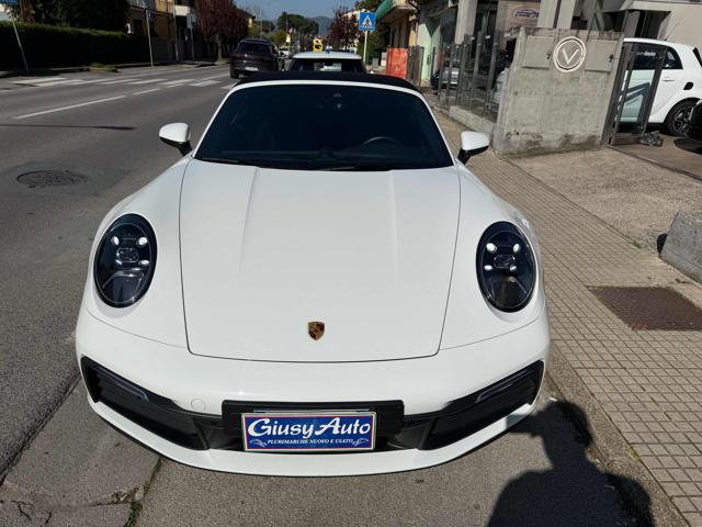 Porsche 911 Carrera Cabriolet - foto 3 di 4