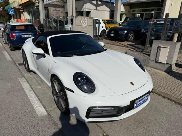 Porsche 911 Carrera Cabriolet - foto 4 di 4