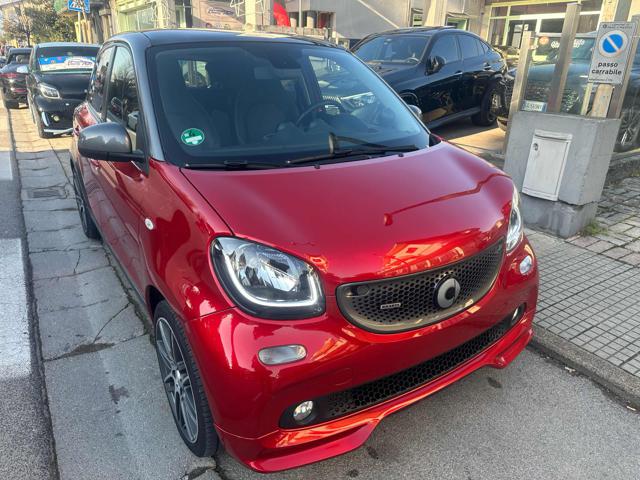 smart forFour BRABUS 0.9 Turbo twinamic Xclusive - foto 3 di 4