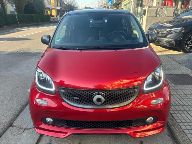 smart forFour BRABUS 0.9 Turbo twinamic Xclusive - foto 2 di 4