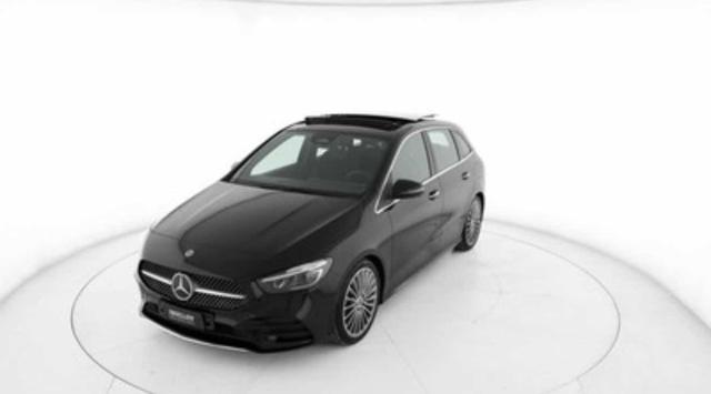 Mercedes-Benz B 180 d Automatic AMG Line Premium Plus usato a PIEVE A NIEVOLE