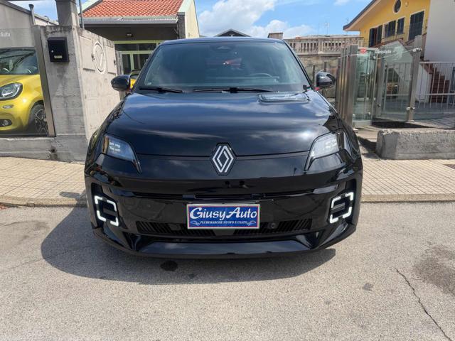 Renault R 5 E-Tech comfort Range - foto 2 di 14