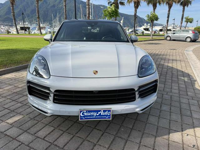 Porsche Cayenne Coup� 3.0 V6 E-Hybrid - foto 2 di 4