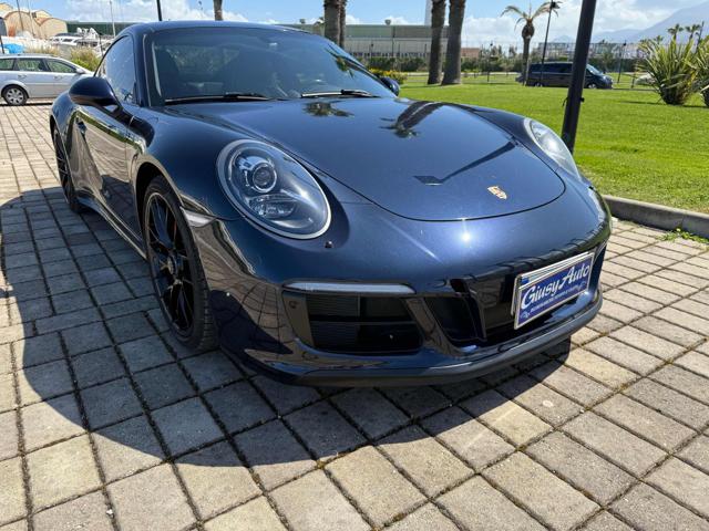 Porsche 911 3.0 Carrera 4 GTS Coupé - foto 3 di 4