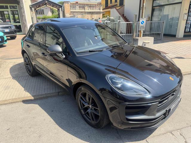 Porsche Macan 2.0 T - foto 3 di 4