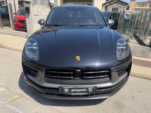 Porsche Macan 2.0 T - foto 2 di 4
