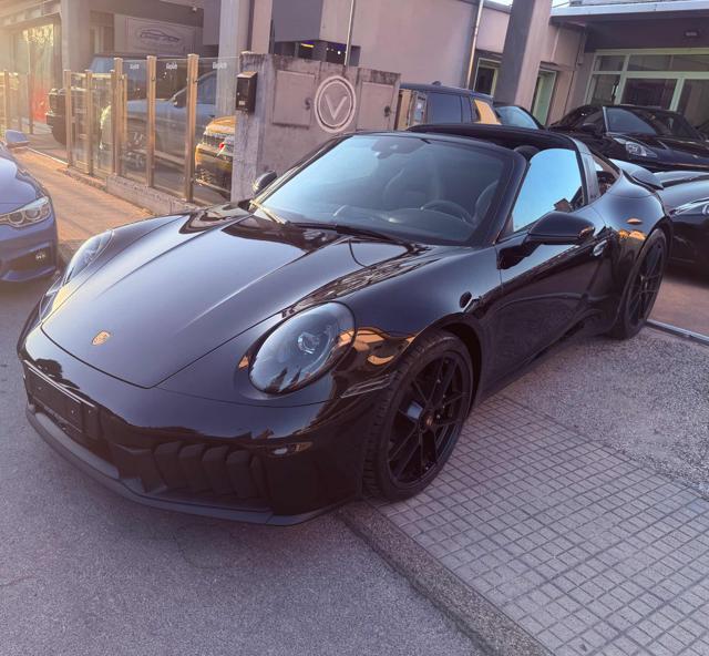 Porsche 911 Targa 4 GTS - foto 3 di 4