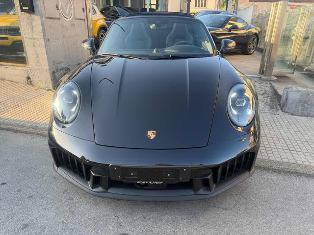 Porsche 911 Targa 4 GTS - foto 2 di 4