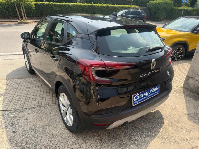 Renault Captur TCe 100 CV ZEN - foto 4 di 4