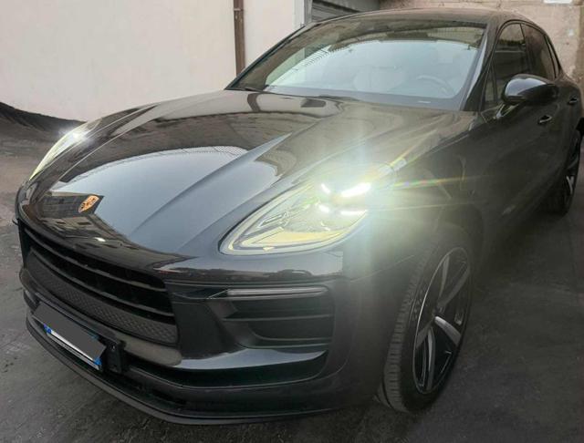 Porsche Macan 2.0 Cerchi 21 scarichi - foto 1 di 17