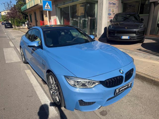 BMW M4 Coupé DKG CARBONIO - foto 3 di 4