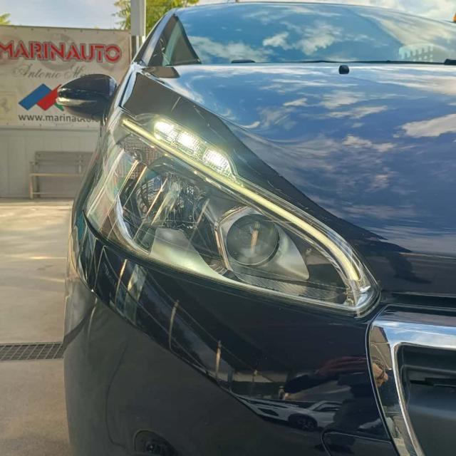 Peugeot 208 1° serie 1.5 BlueHDi 100CV S&S 5p. - foto 3 di 24