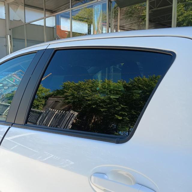Toyota Yaris 1.5 Hybrid 5 porte Cool, del 2019, 118.991 km, in vendita a Casaluce (CE)