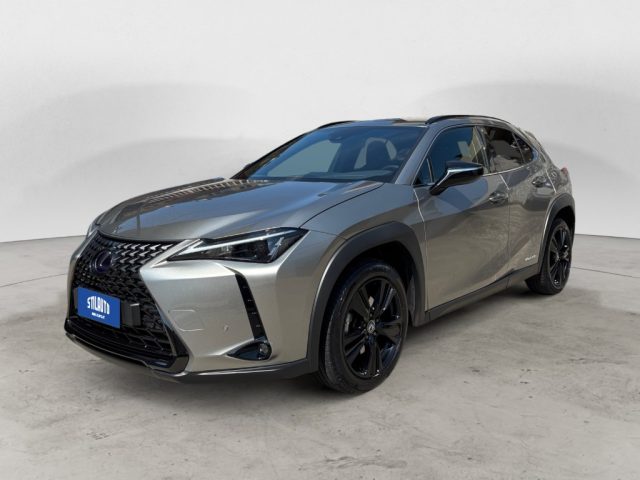Lexus UX 250h UX Hybrid 4WD Midnight usato a CHIAMPO